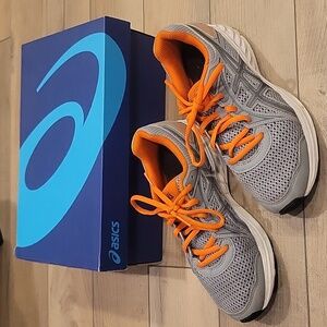 Asics Jolt 2 GS Sheet Rock / Black Size 6